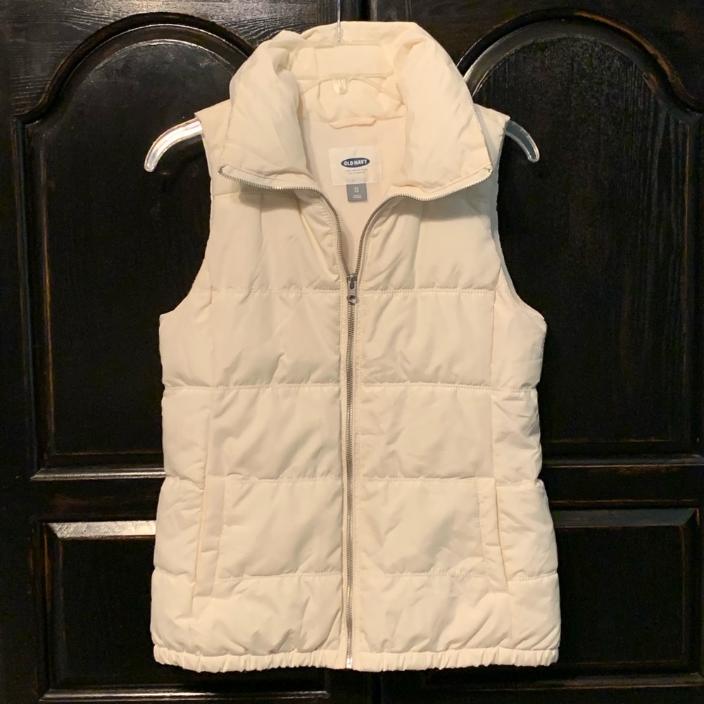 Old Navy Frost-Free Puffer Vest